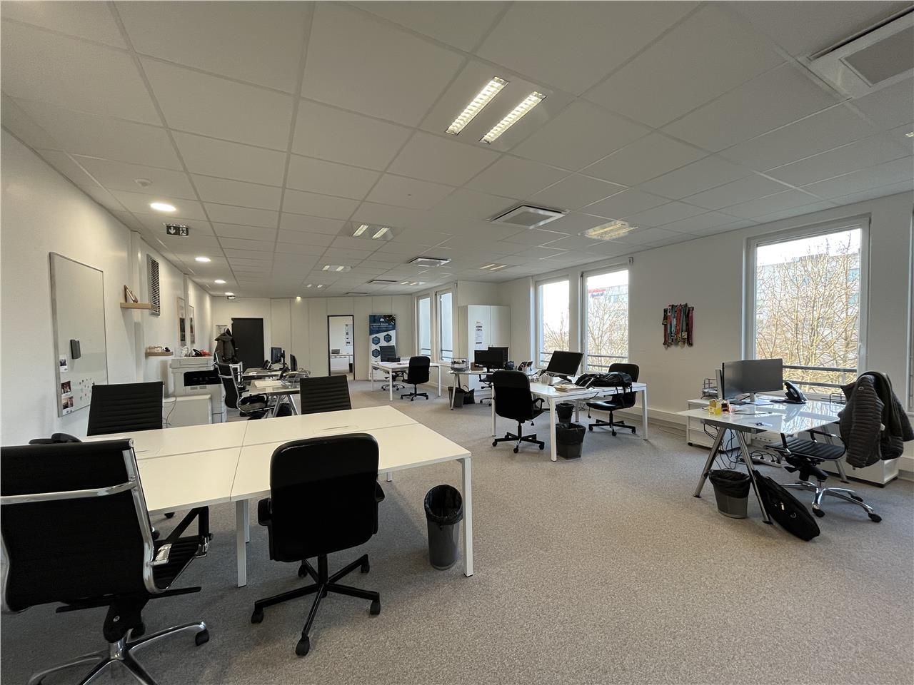 Location bureaux 171 m² non divisibles
