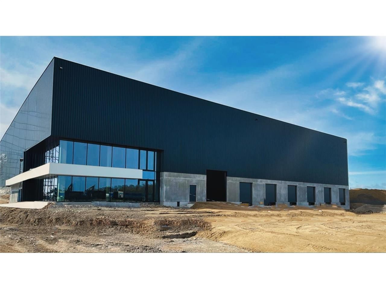 Location entrepôts 97966 m² non divisibles