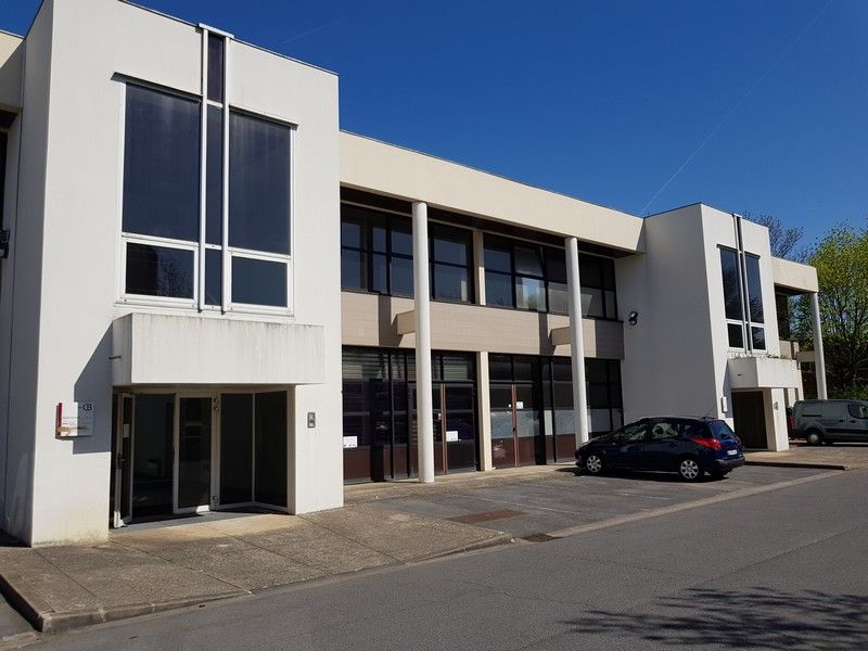 Location bureaux 468 m² non divisibles