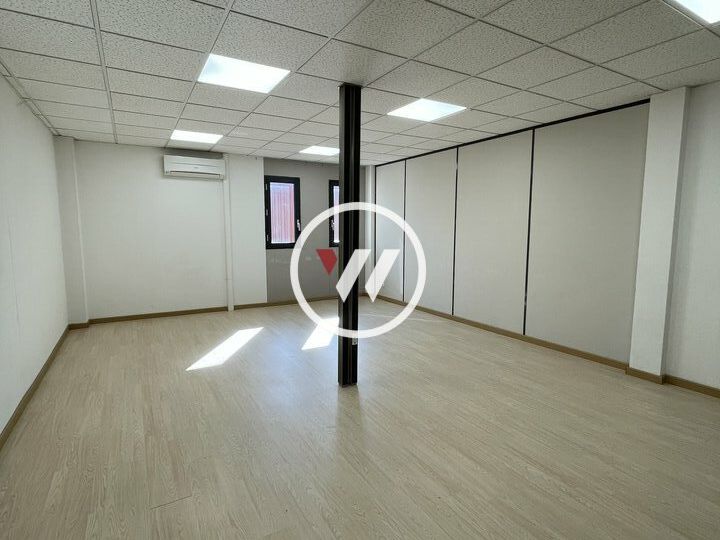 Location bureaux 35 m² non divisibles