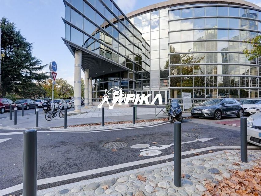 Vente bureaux 214 m² non divisibles