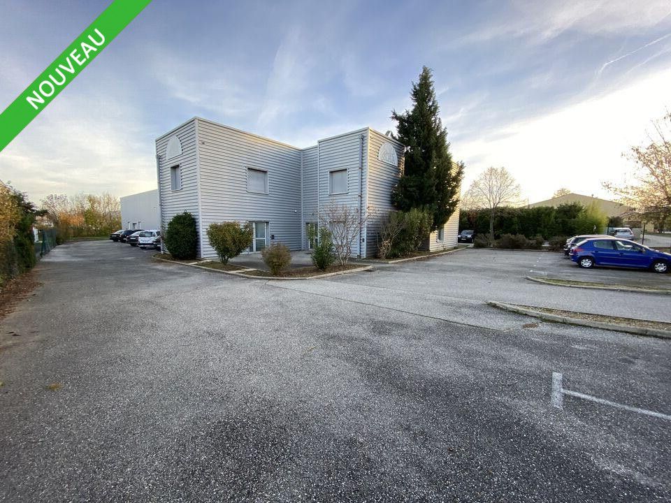 Location bureaux 240 m² non divisibles