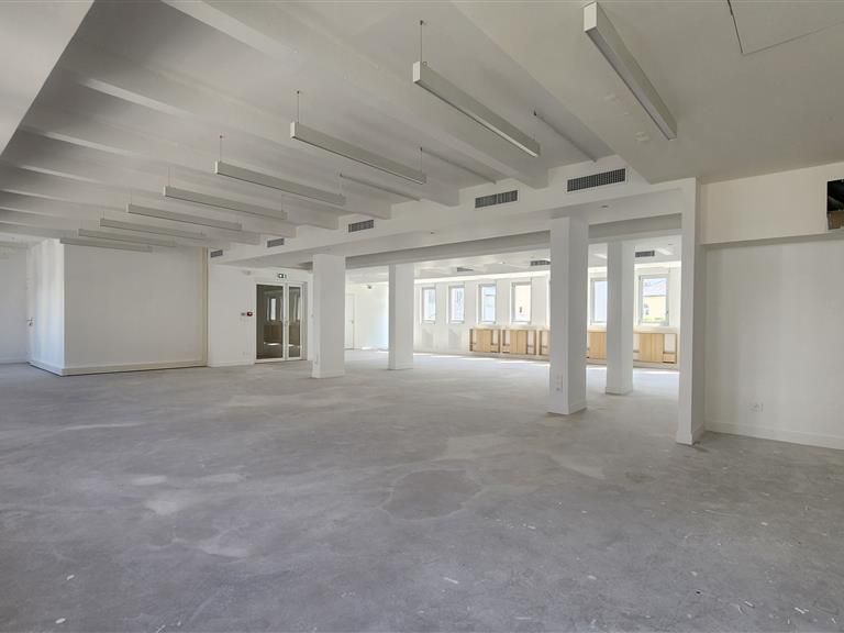 Location bureaux 212 m² non divisibles