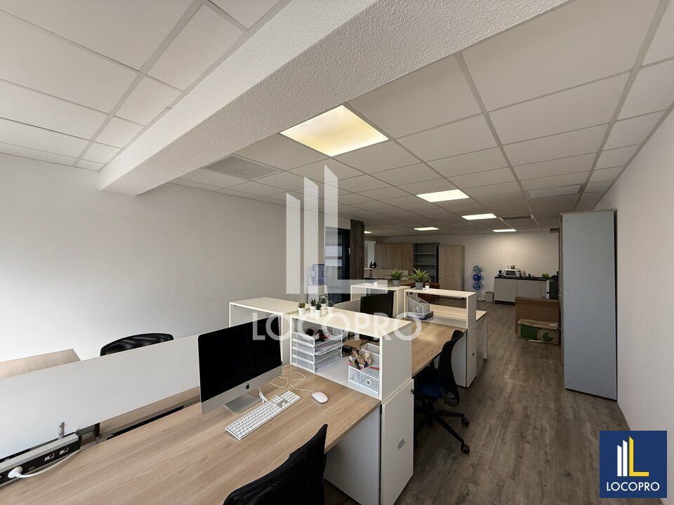 A LOUER - BUREAUX - 119 M2 DIVISIBLES - VALLAURIS