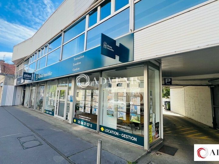 Location bureaux 45 m² non divisibles