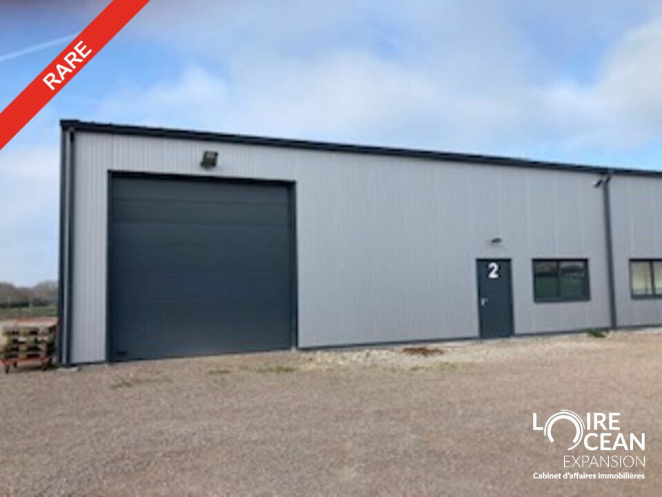 Vente local d''activites 600 m² non divisibles