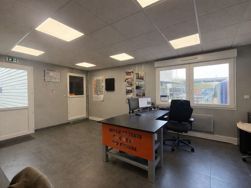 CAP NORD - LOCAL D'ACTIVITE - 392 m²