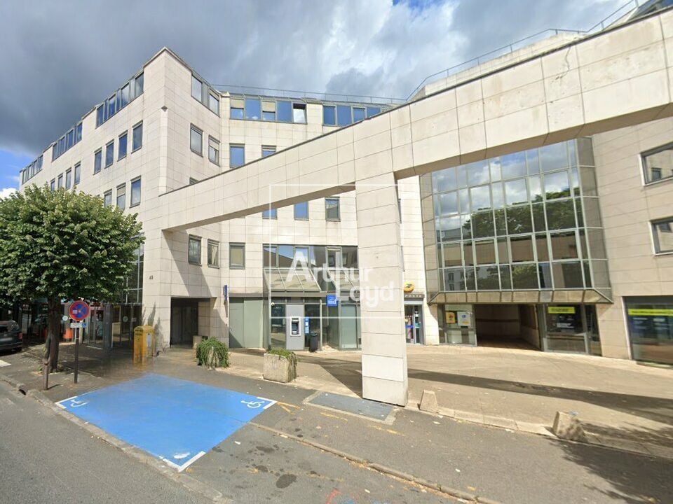 Location bureaux 1100 m² divisibles à partir de 70 m²