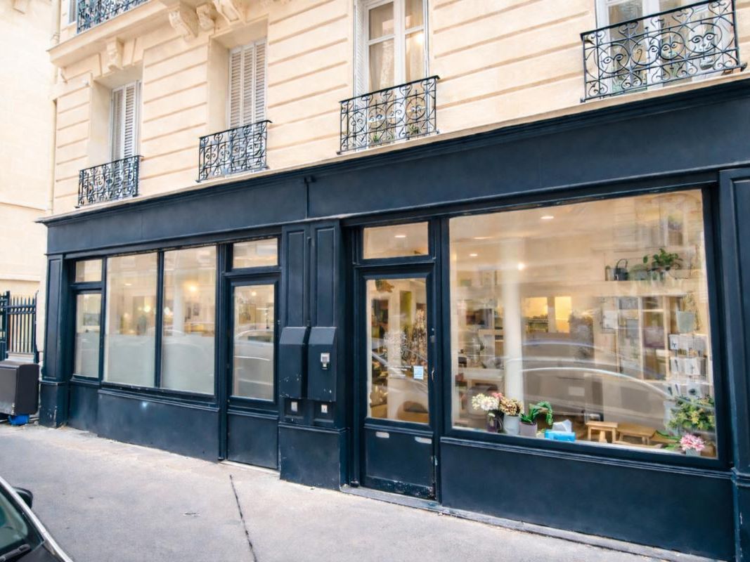 Location local commercial 50 m² divisibles à partir de 50 m²