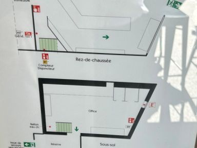 Location local commercial 31 m² non divisibles