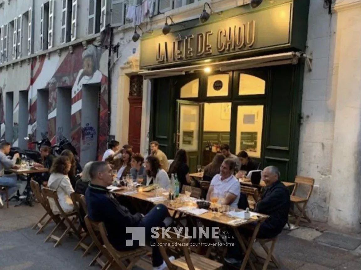 Vente fonds de commerce 114 m² à Marseille 1er