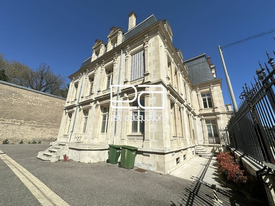 À vendre – Hôtel Particulier – 468 m² – Nancy Rue Saint-Georges