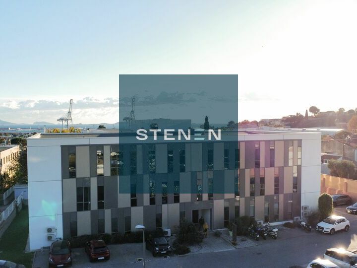 Vente bureaux 341.43 m² non divisibles