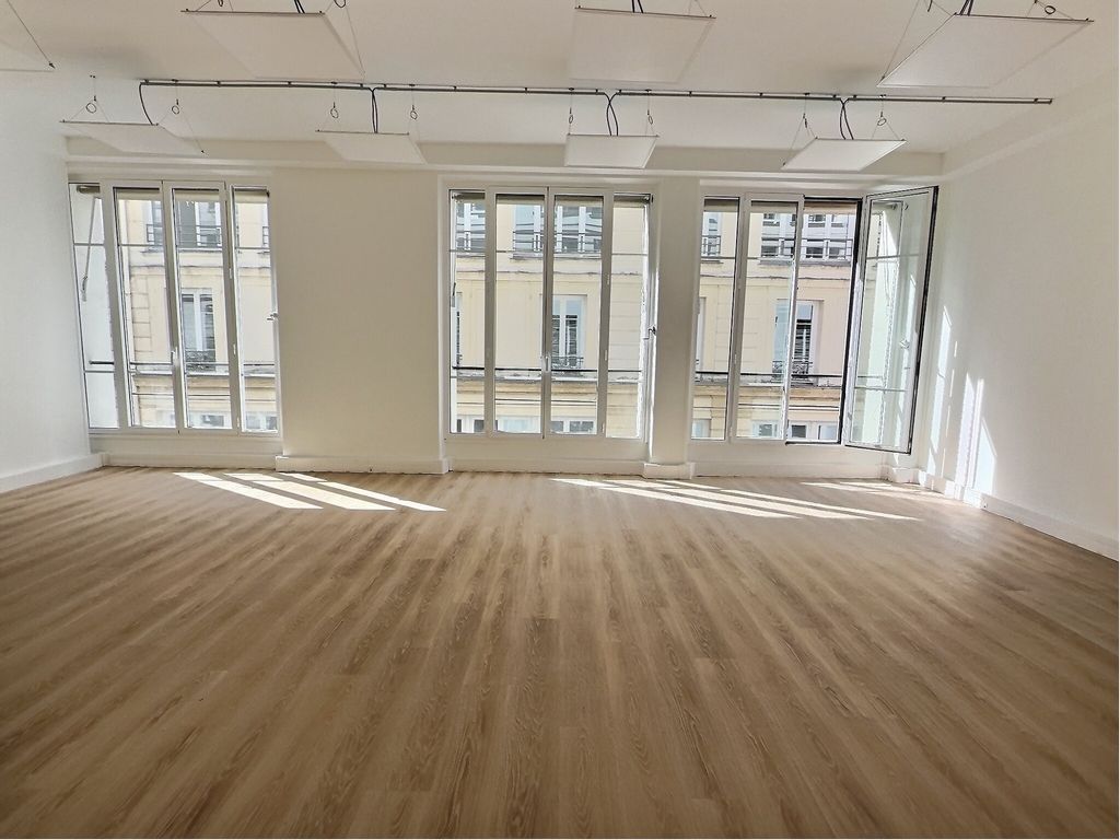 Location bureaux 90 m² non divisibles