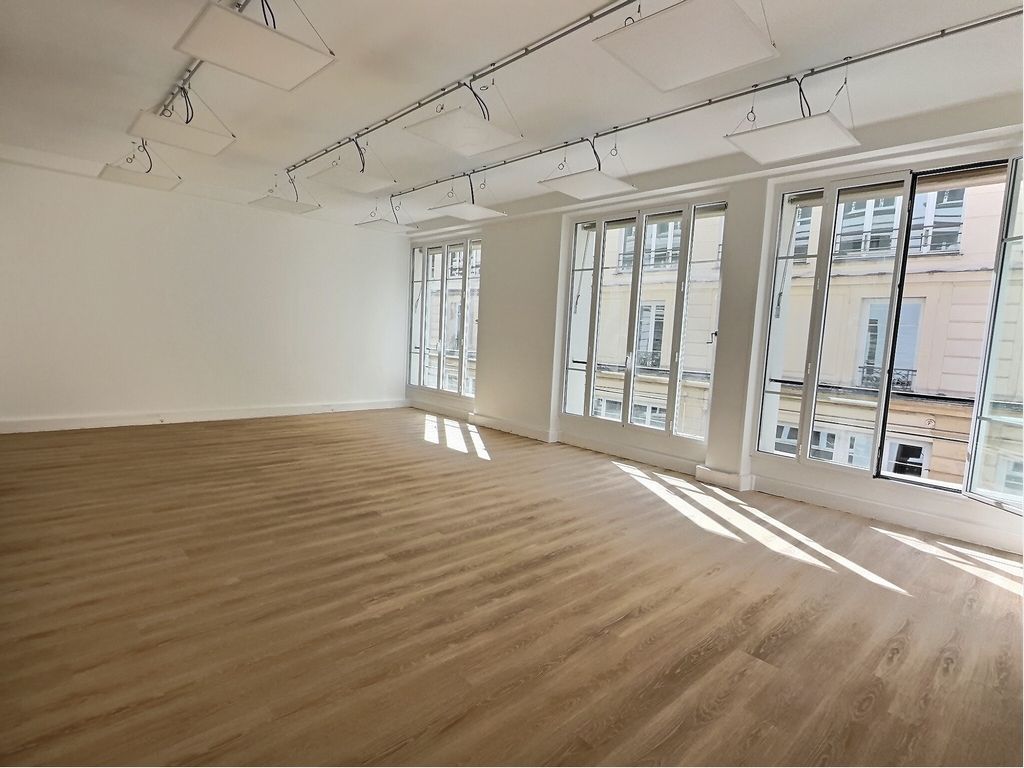 Location bureaux 90 m² non divisibles