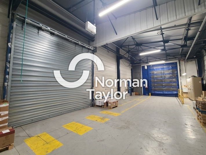 Location local d''activites 860 m² non divisibles