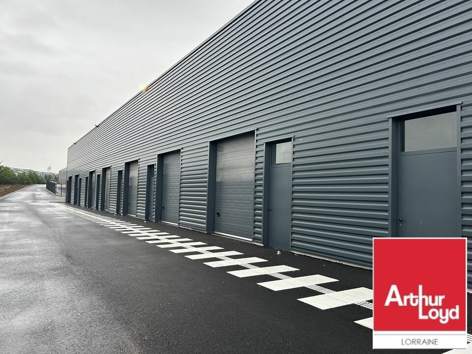 Location local d''activites 143 m² non divisibles