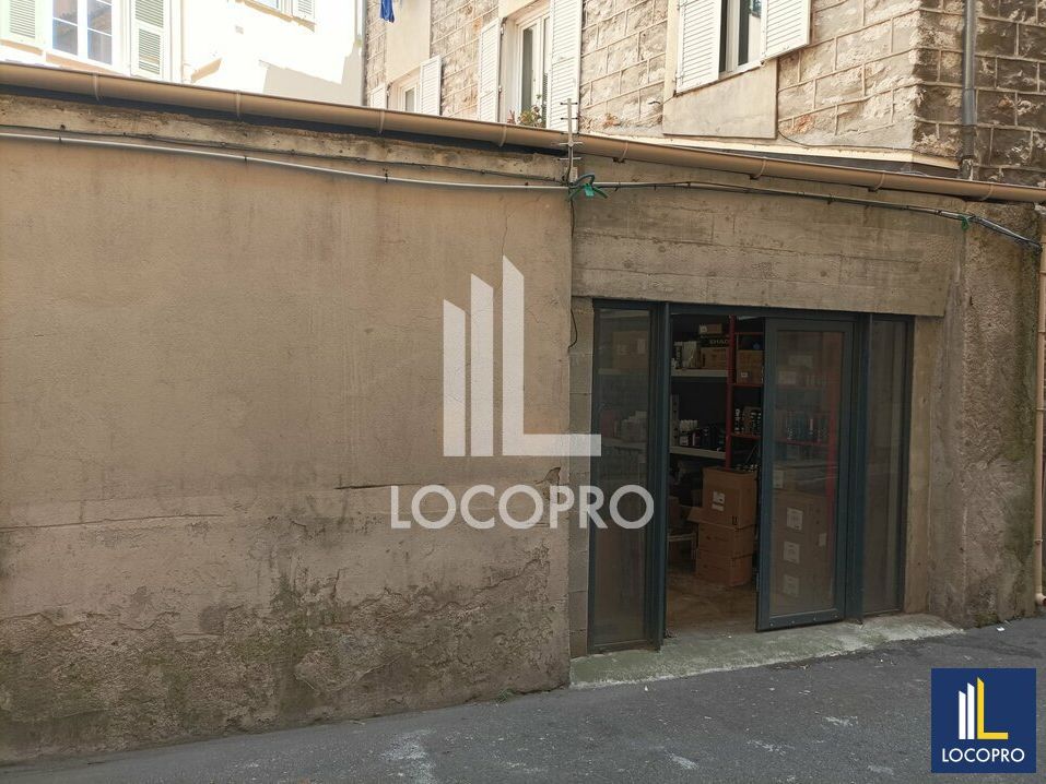 A VENDRE - MURS COMMERCIAUX LIBRES - 208 M2 - NICE RIQUIER
