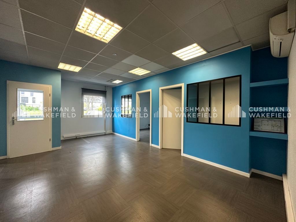 Location bureaux 300 m² non divisibles