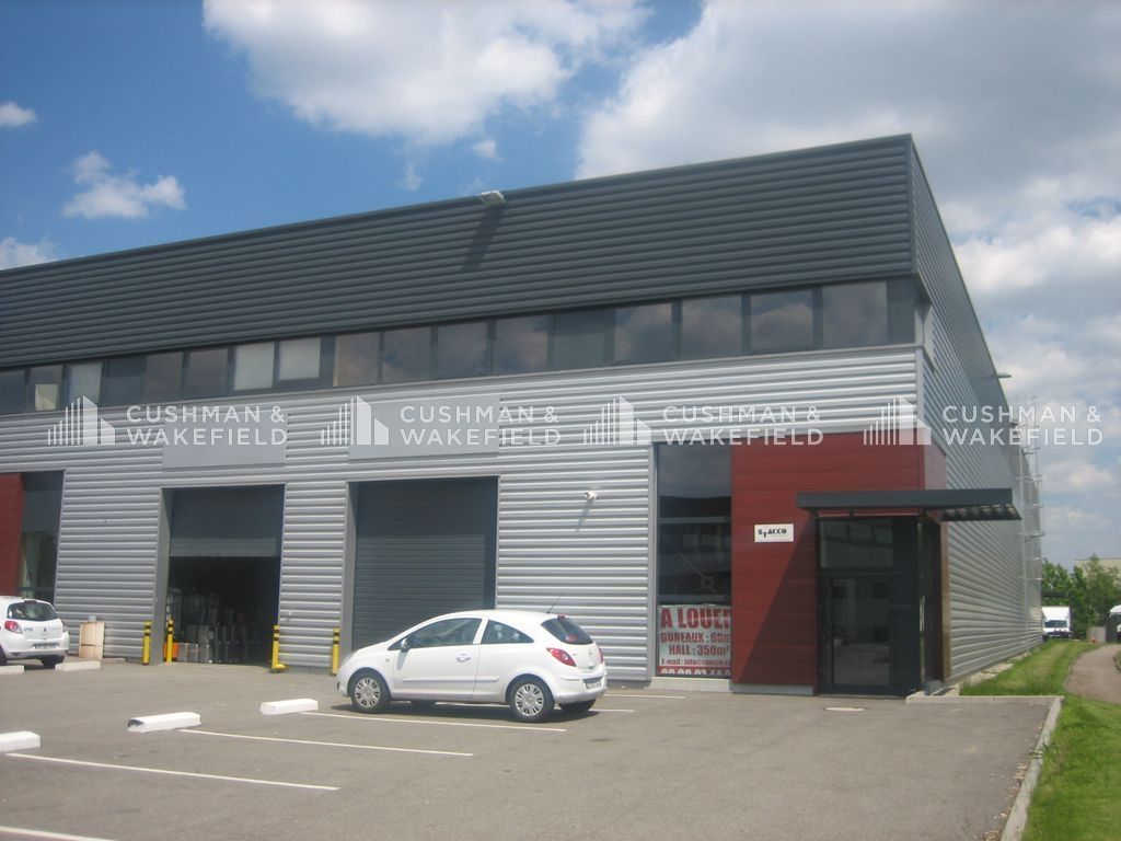 Location activités 409 m² non divisibles