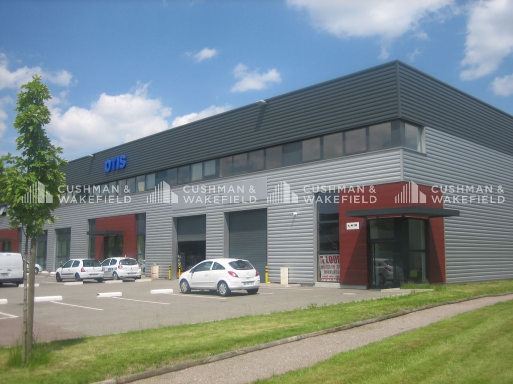 Location activités 409 m² non divisibles