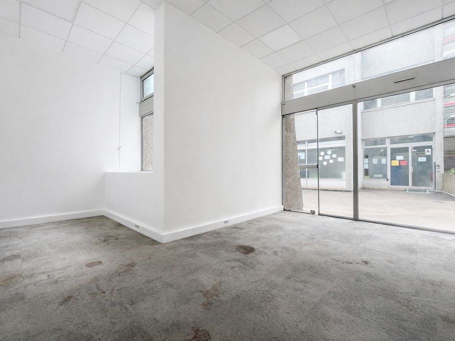 Location bureaux 115 m² non divisibles