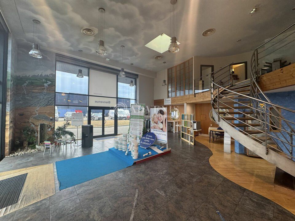 Local d'activités avec showroom à louer - Zone commerciale - Lampertheim / Vendenheim