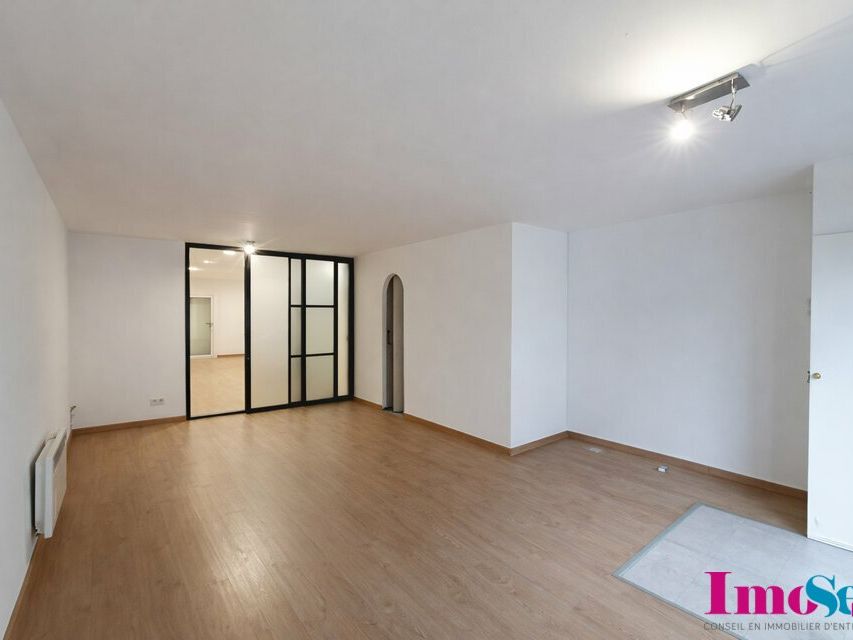 Location bureaux 60 m² non divisibles