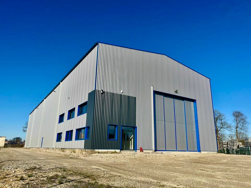 Vente local d''activites 1540 m² non divisibles