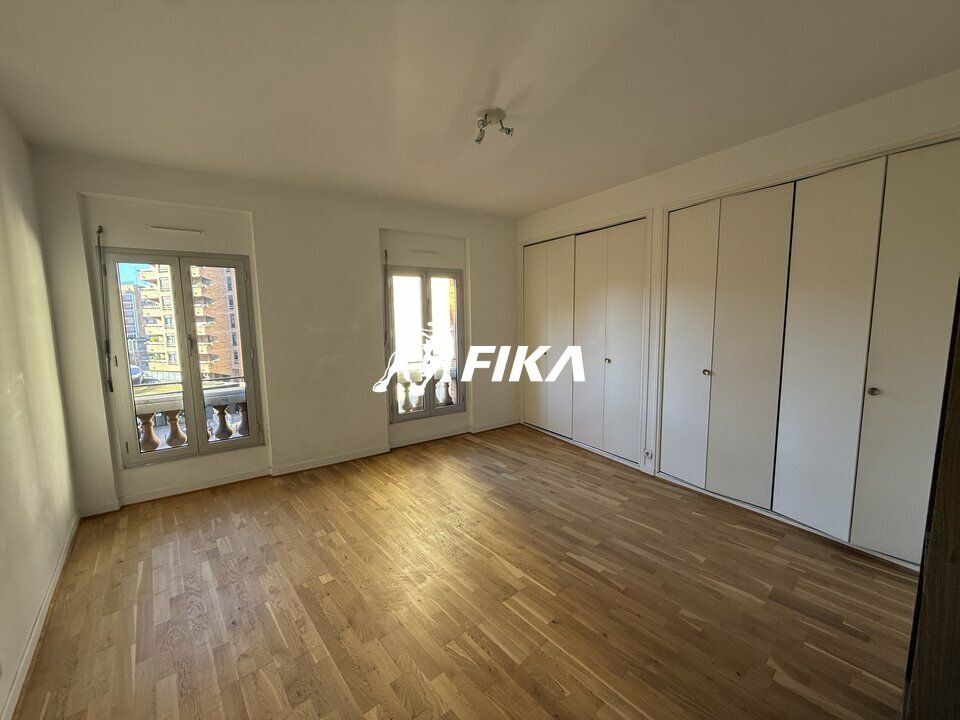 Location bureaux 105 m² non divisibles