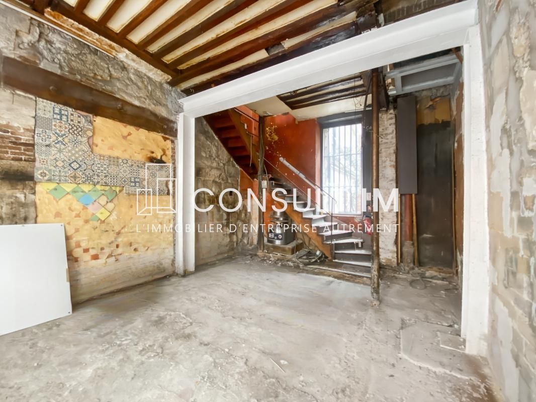 Location local commercial 112 m² non divisibles