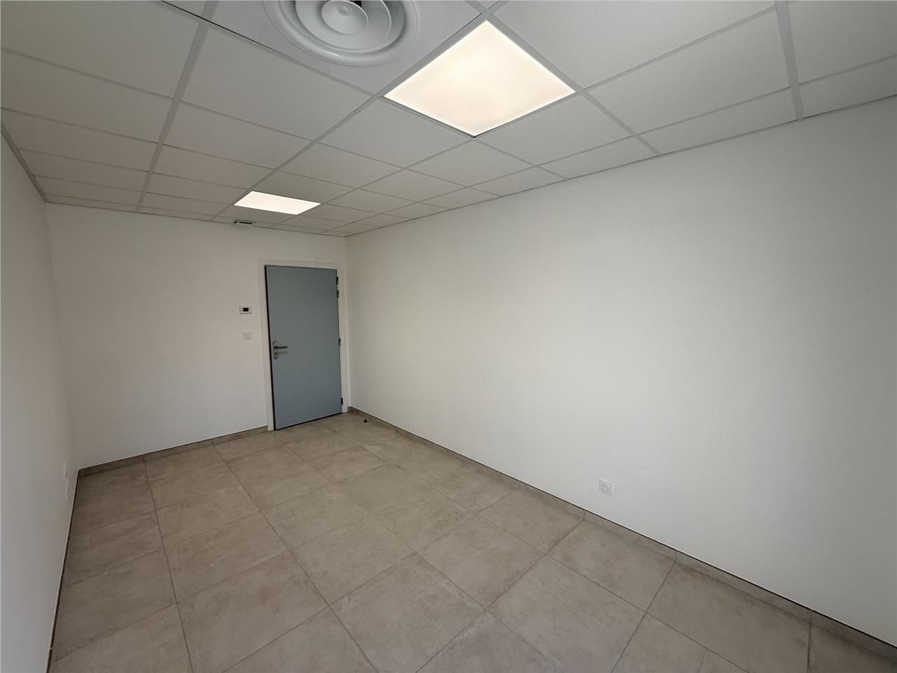 Vente bureaux 10.84 m² à Lorgues