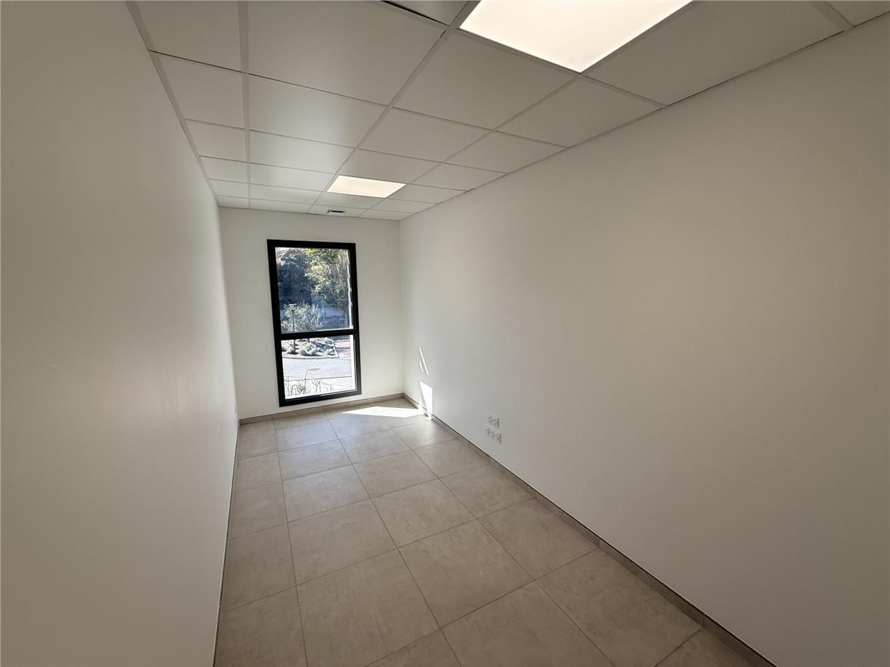 14.55 m² dispo à Lorgues