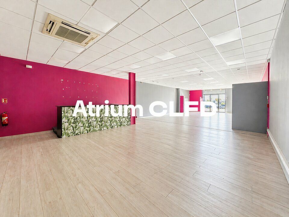 Location local commercial 187 m² non divisibles