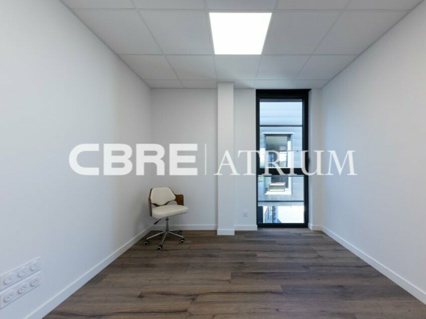 À LOUER - BUREAUX INDIVIDUELS DE 12 M² à 25M² - AUBIERE