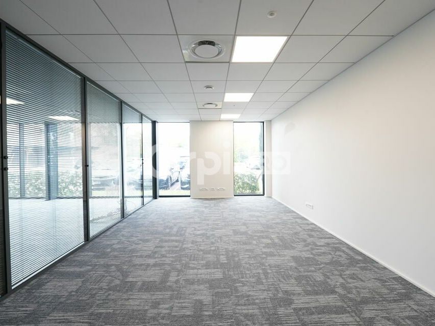 BUREAUX A LOUER - 232 m² - BRIGNAIS