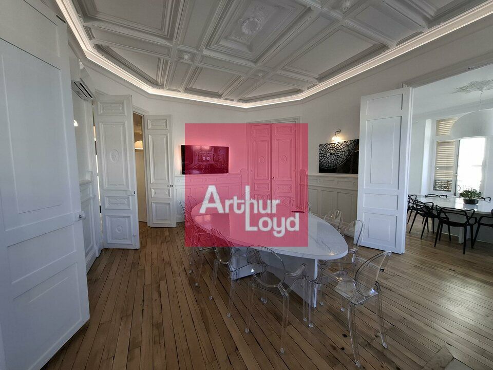 A LOUER BUREAUX 180 M² CLERMONT-FERRAND CENTRE