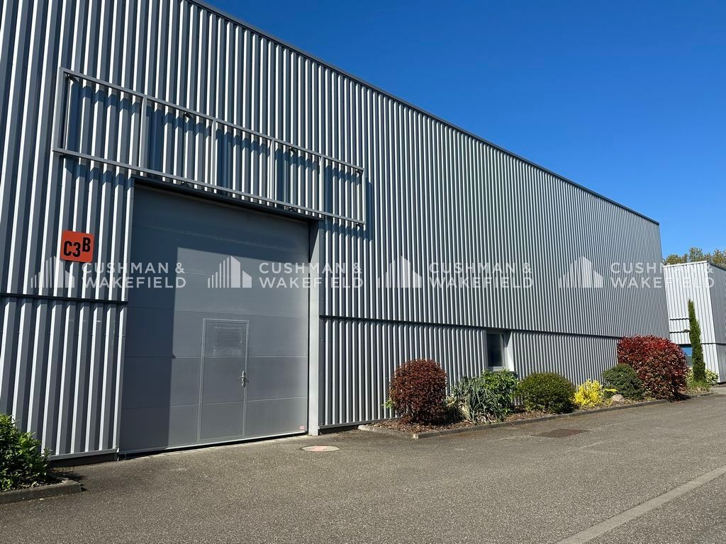 Location activités 476 m² non divisibles