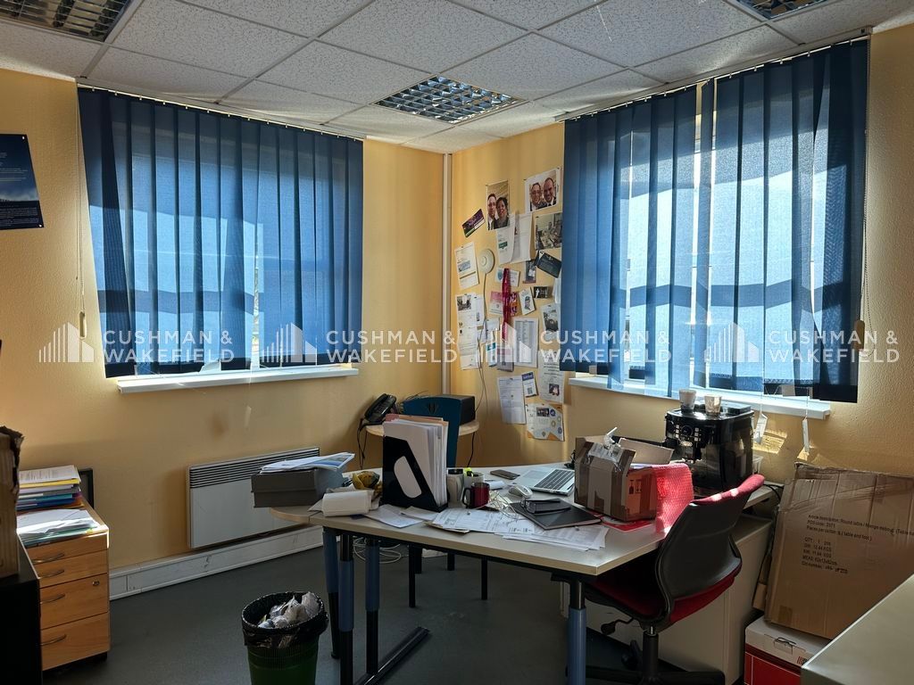 Vente activités 159 m² non divisibles