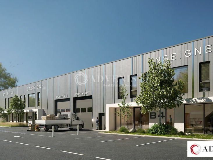 Vente local d''activites 2802 m² divisibles à partir de 338 m²