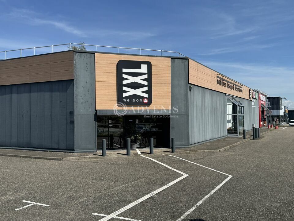 Commerce à louer sur axe passant - Zone Commerciale - Vendenheim