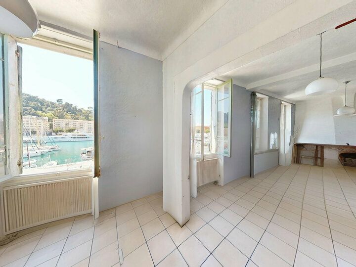 Location local commercial 147 m² non divisibles