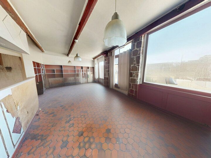 BATIMENT EN LOCATION PURE AVEC EXTRACTION - PORT DE NICE 