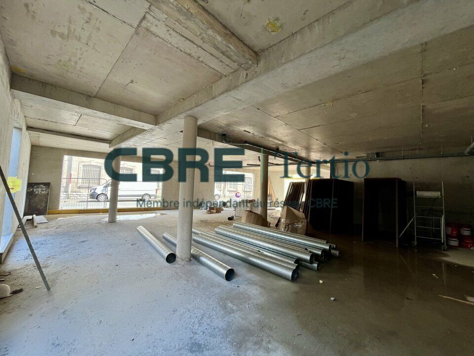Vente local commercial 183 m² non divisibles