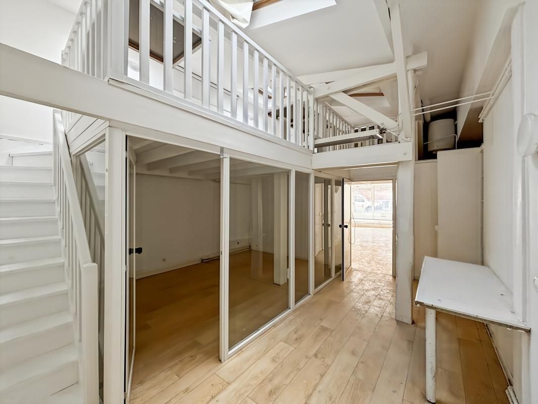 Location bureaux 100 m² non divisibles