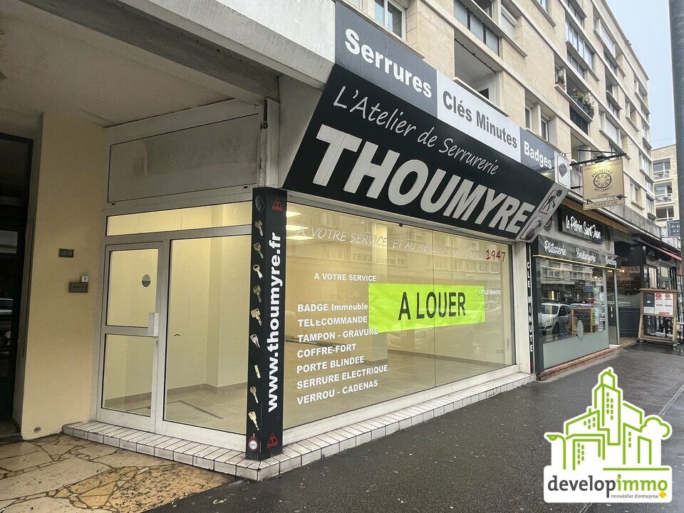 Location local commercial 75 m² non divisibles