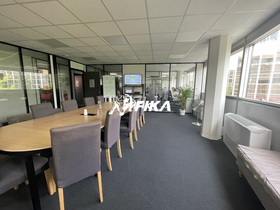 A VENDRE BUREAUX 66,95 m² - (31200) TOULOUSE