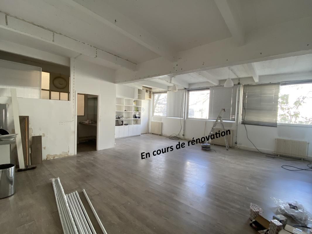 Location bureaux 57 m² non divisibles