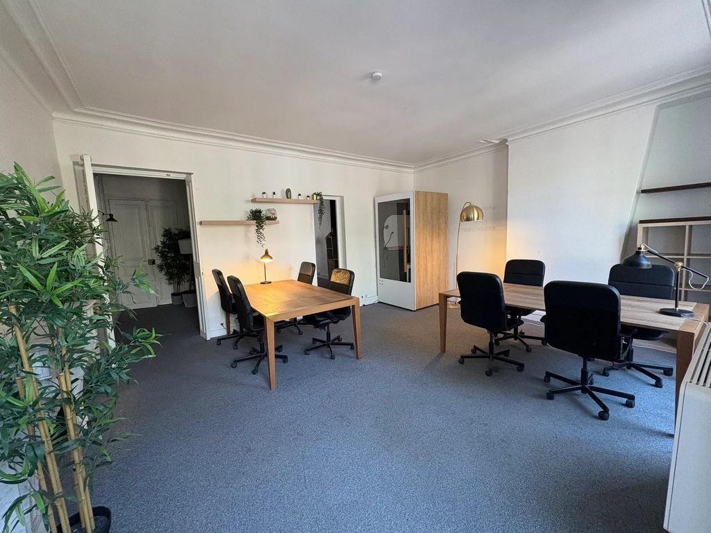 Location bureaux 72 m² non divisibles