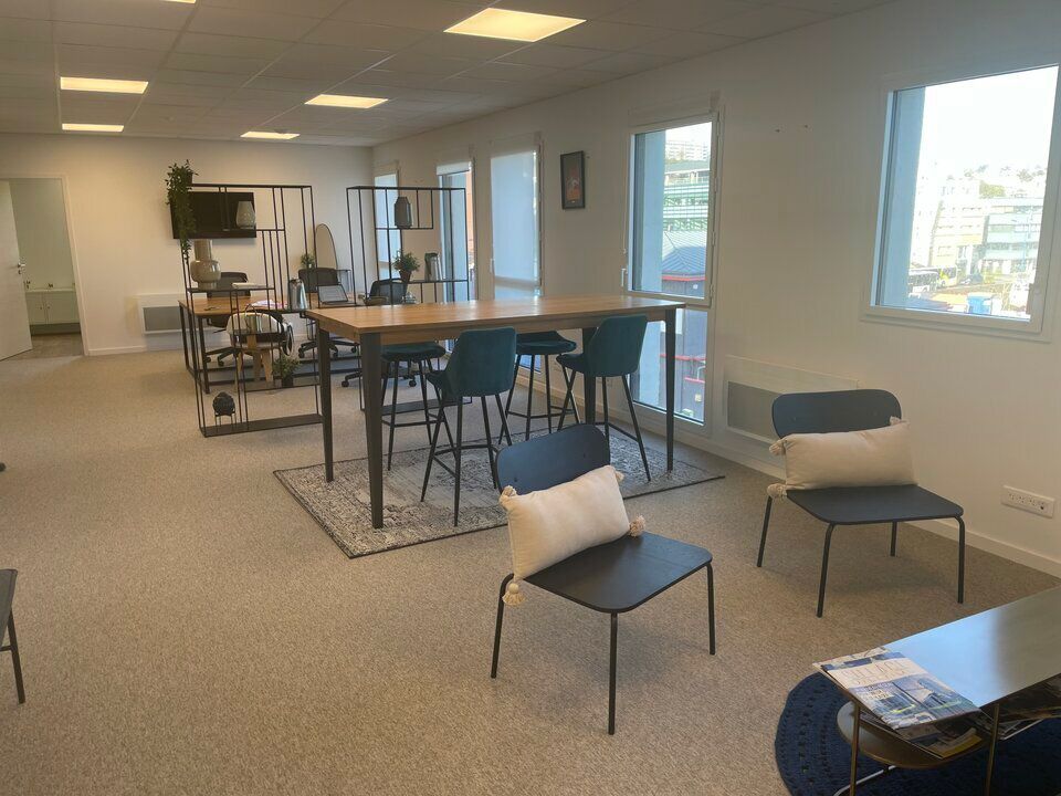 Location bureaux 100 m² non divisibles